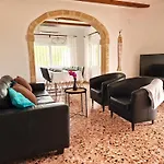 Perla Del Montgo Tatil Evi *
